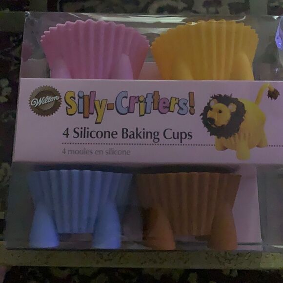 Wilton Silly Critters - Picture 1 of 2